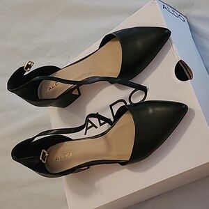 Brand New, Never Worn: Black Aldo Zusien Pumps - Size 8.5